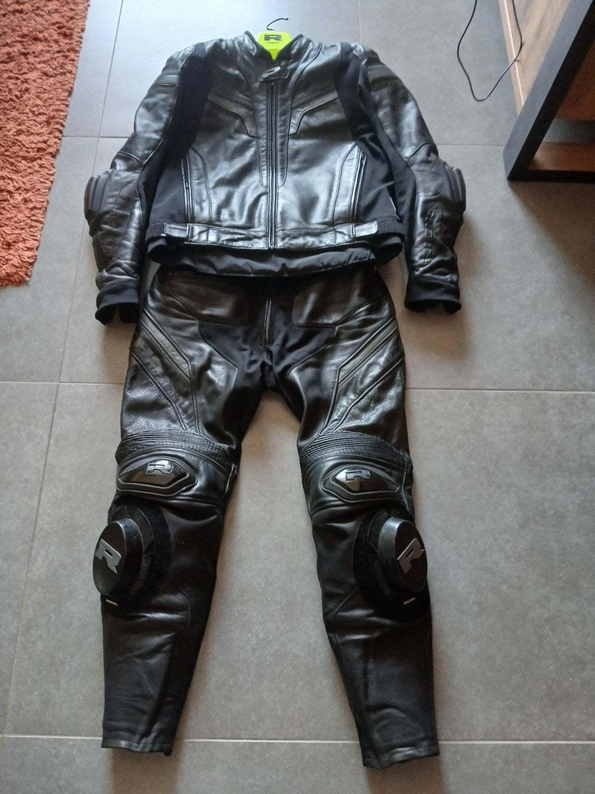 Motorpak 2 delig richa, Motoren, Kleding | Motorkleding, Ophalen, Combipak, Richa