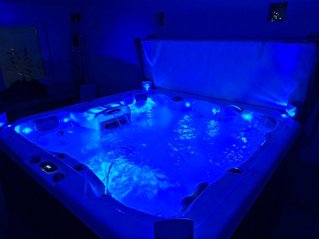 Jacuzzi Spa Life Sunset 6 personen, Ophalen, Zo goed als nieuw, Trap, Vast