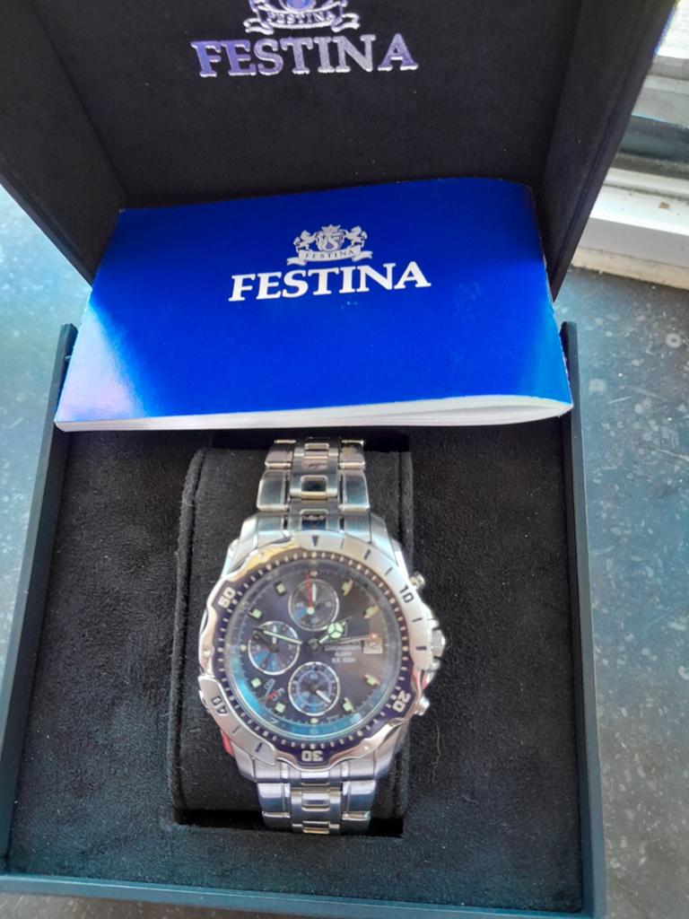 montre homme festina