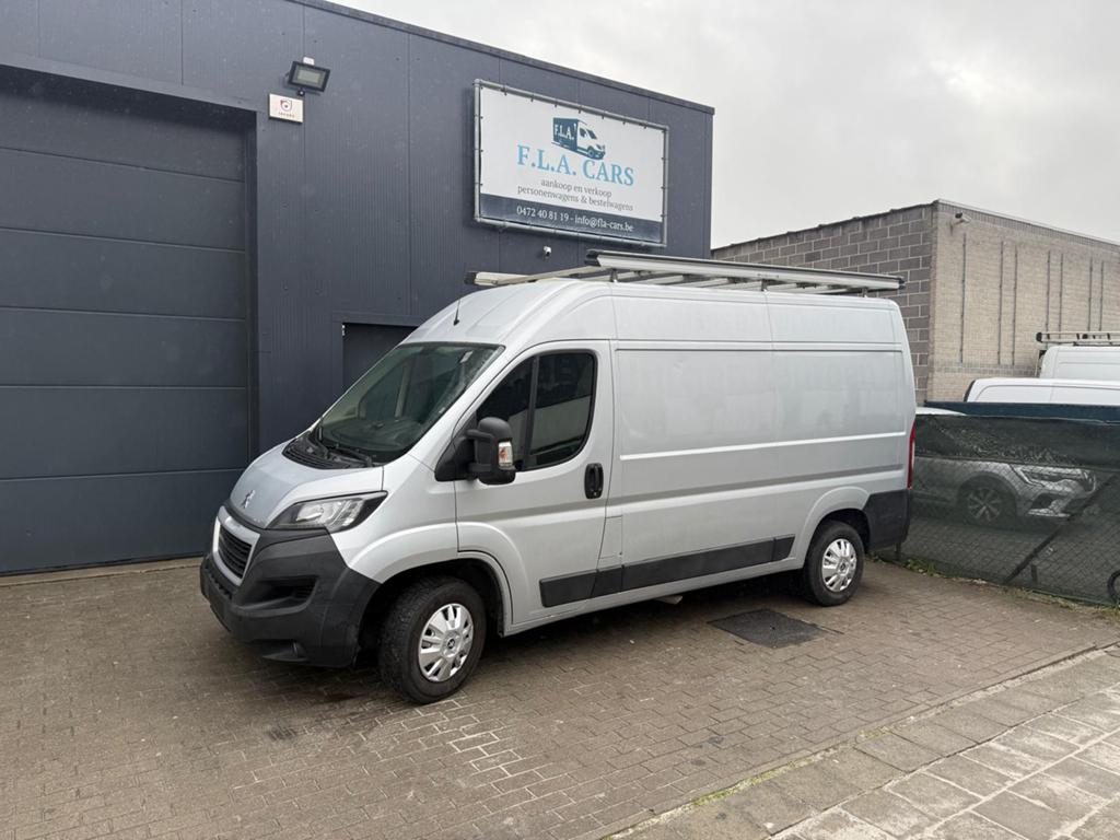 PEUGEOT BOXER 2.0HDI BJ2019 EURO6D AIRCO NAVIGATIE TREKHAAK, Voorwielaandrijving, Stof, 4 cilinders, 2000 kg