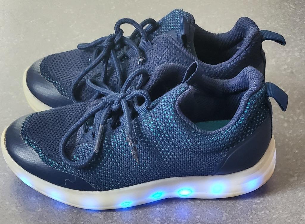 Skechers Schoenen Jongens maat 30 met Lichtjes kan je oplade, Ophalen, Schoenen, Zo goed als nieuw, Jongen