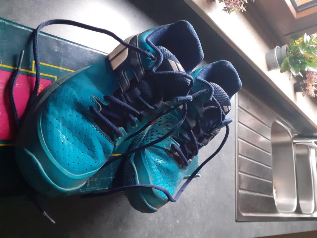 Tennisschoenen maat 39 babolat, Sport en Fitness, Tennis, Ophalen, Gebruikt, Schoenen, Babolat