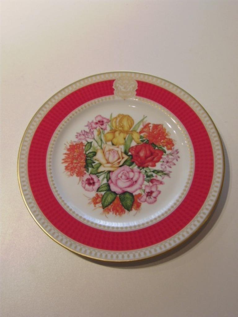 Herdenkingsbord van de Koninklijke Verjaardag - 25ste jaar, Collections, Maisons royales & Noblesse, Neuf, Service, Enlèvement
