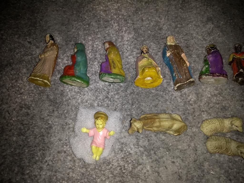 kerstfiguurtjes 11 stuks, Diversen, Kerst, Ophalen of Verzenden, Gebruikt