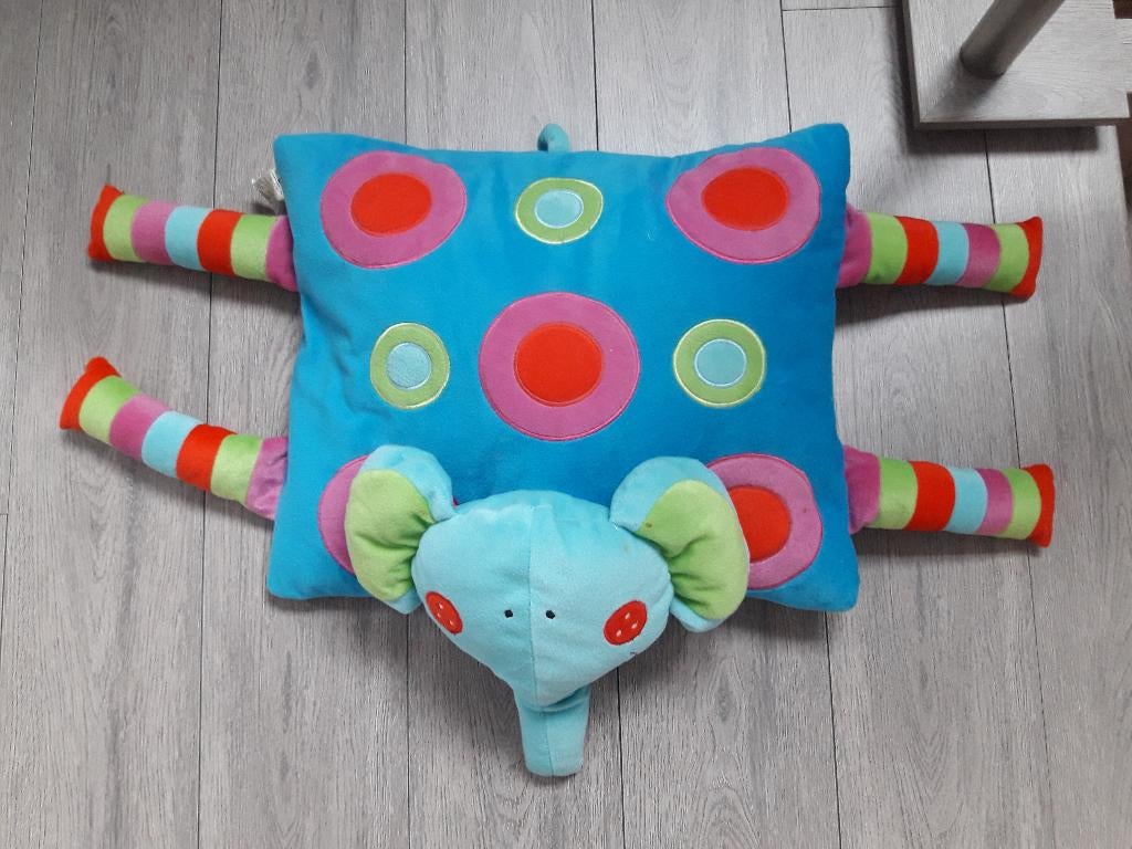 Knuffel en kussen (in 1) Olifant, Ophalen of Verzenden, Zo goed als nieuw, Olifant