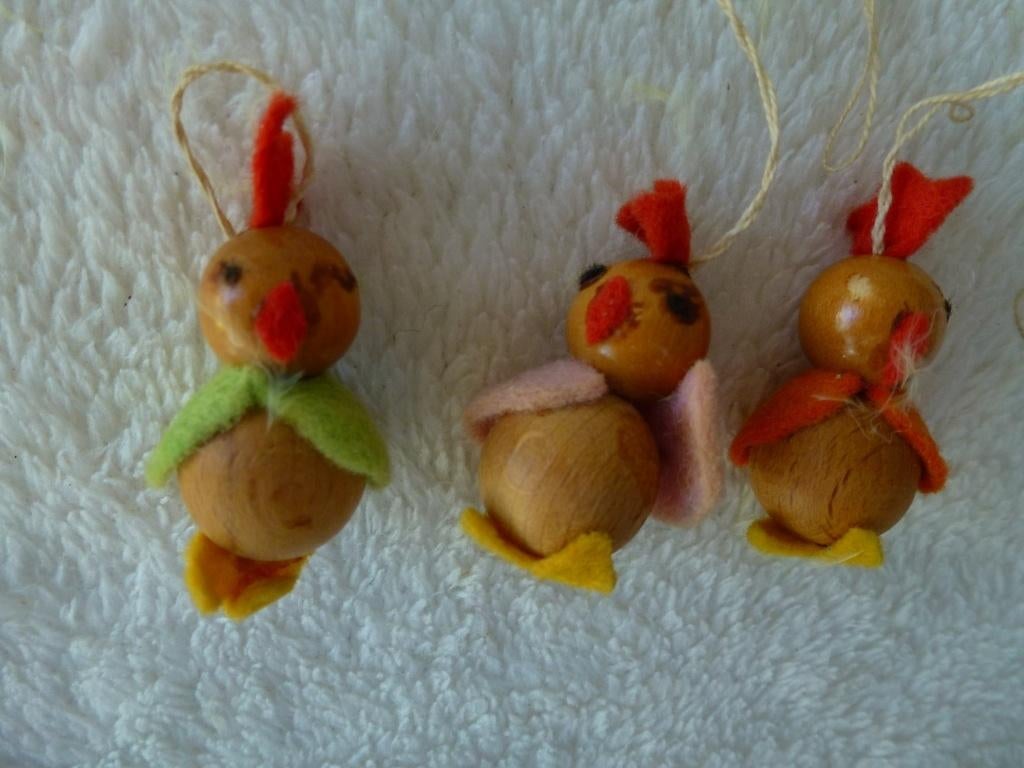 Décoration de Pâques - 3 oiseaux avec boucles en bois, Enlèvement ou Envoi, Neuf