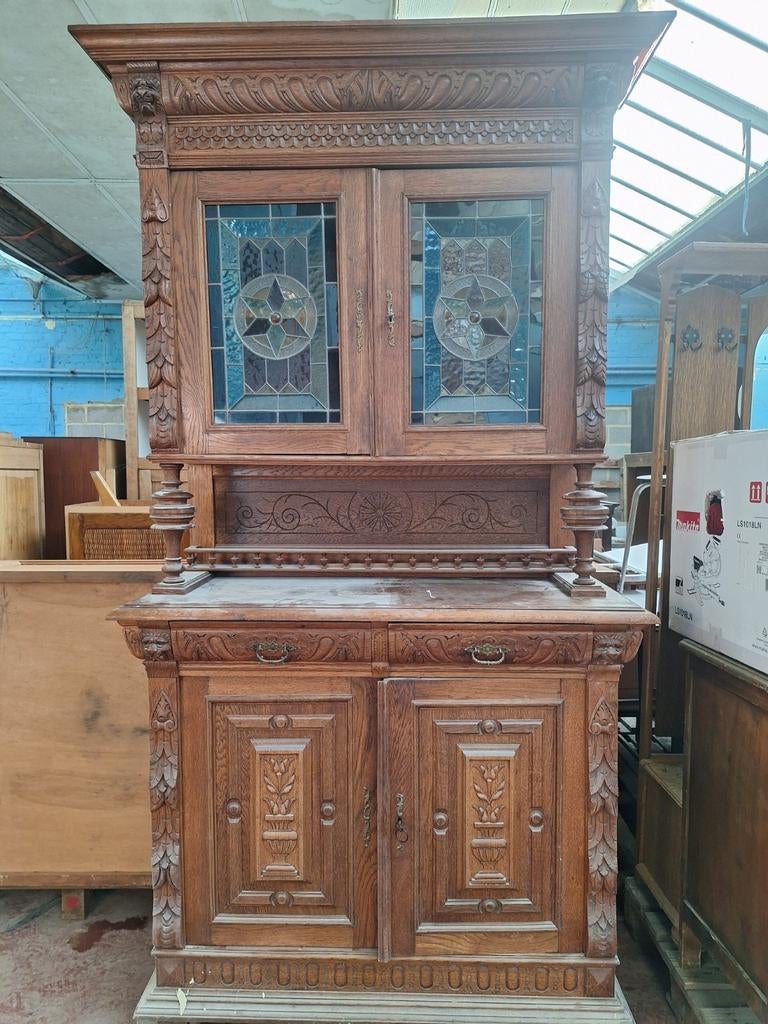 Buffet vitraux en chêne Prix : 130€, Enlèvement, Utilisé, Chêne