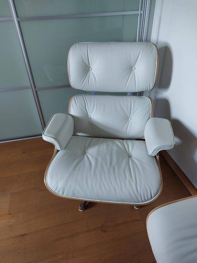EAMES lounge chair, Ophalen