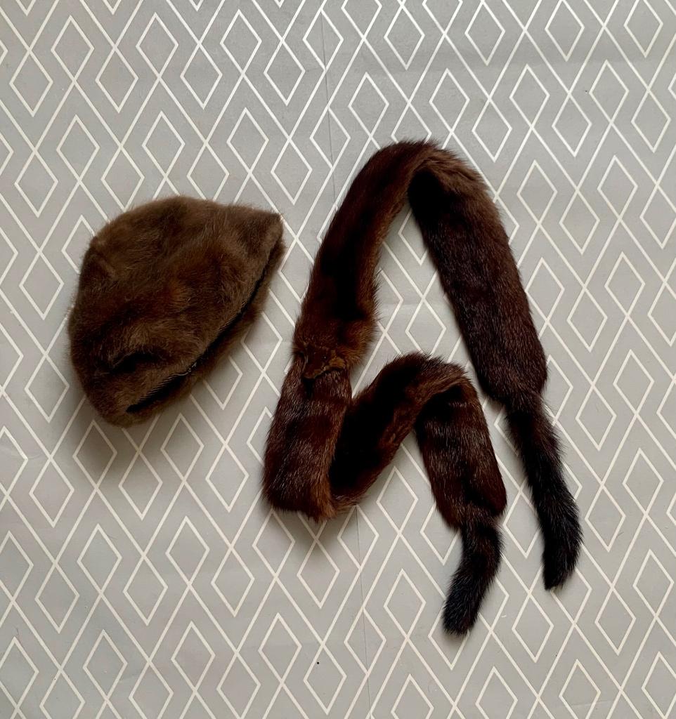 Bonnet et écharpe en fourrure/vison, Enlèvement ou Envoi, Comme neuf, Écharpe