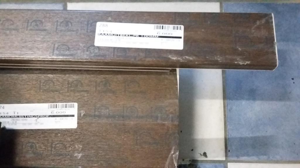 Ébrasements/chambranles de porte intérieur, NOYER, en PVC, Bricolage & Construction, Enlèvement, Neuf, Autres types