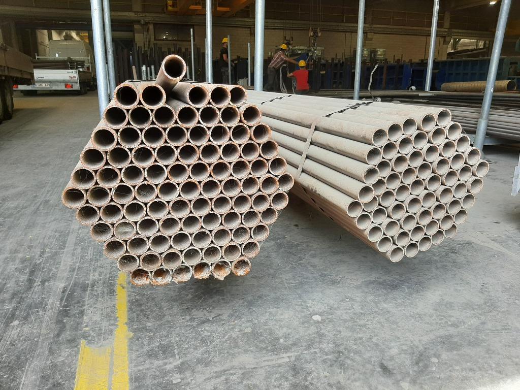Stalen buizen 17 - 27 - 34 - 42 - 48 mm - wanddikte 3 mm, Ophalen, Metalen constructie buizen, Zo goed als nieuw, Geen idee