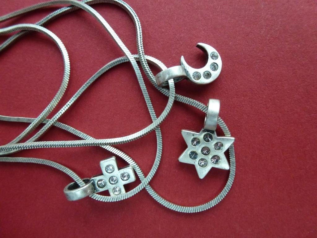 Collier Dyrberg Kern avec 3 chaînes avec pendentifs, Enlèvement ou Envoi, Autres couleurs, Avec pendentif, Comme neuf