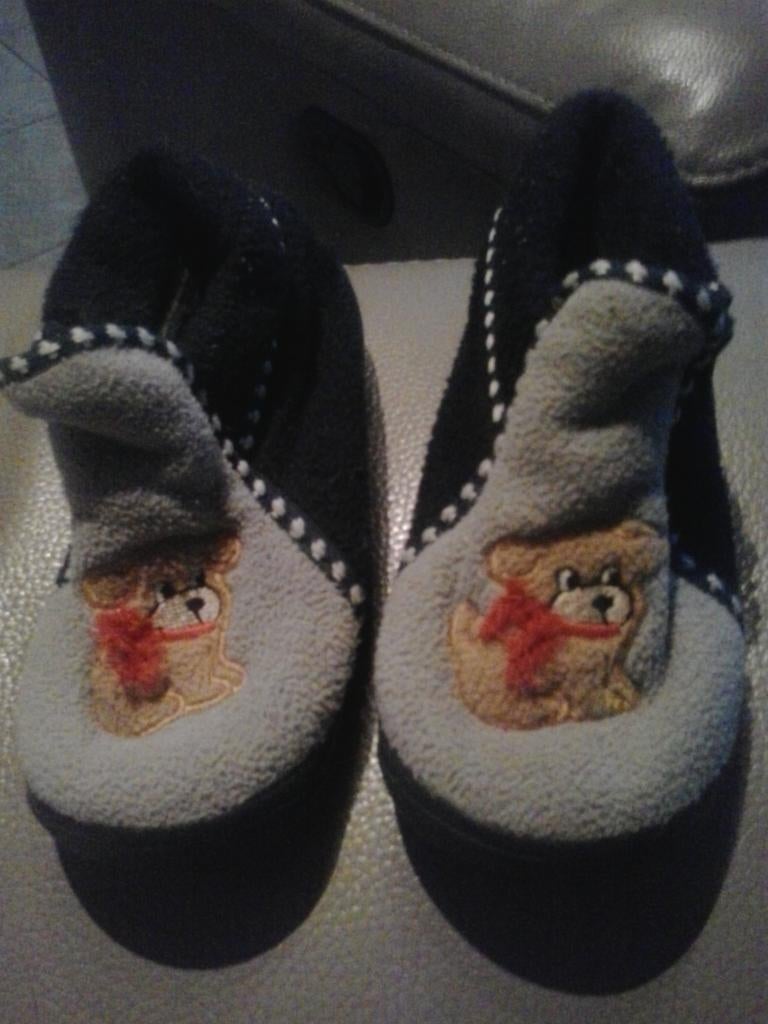 sloefjes pantoffels maat 28, Kinderen en Baby's, Ophalen of Verzenden