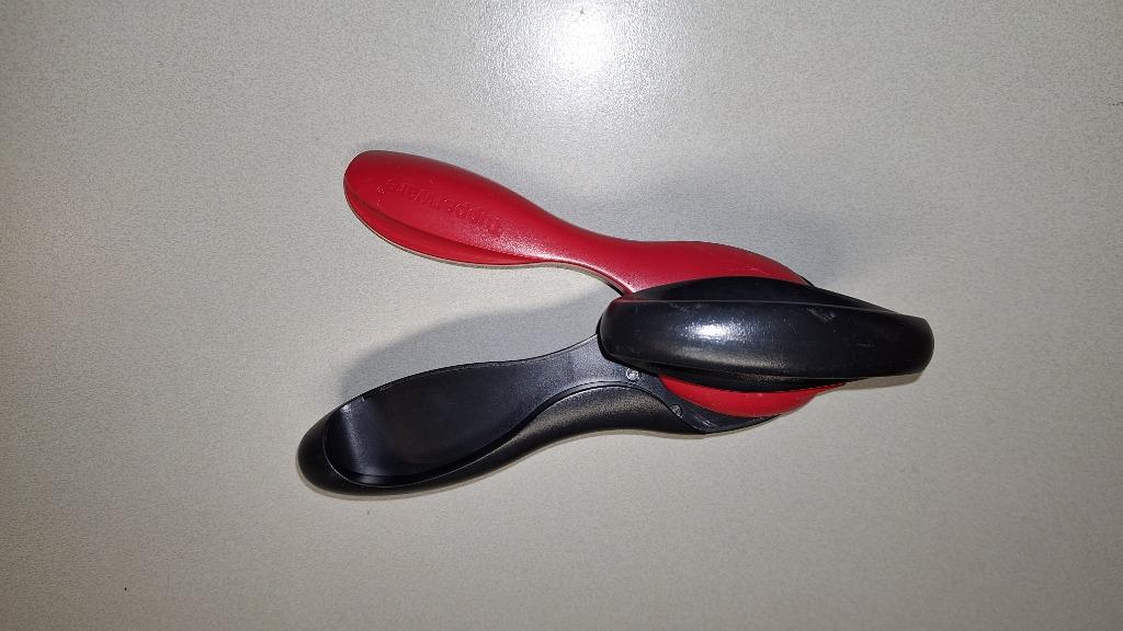 Tupperware blikopener PLUS NIEUW, Huis en Inrichting, Ophalen of Verzenden, Nieuw, Rood