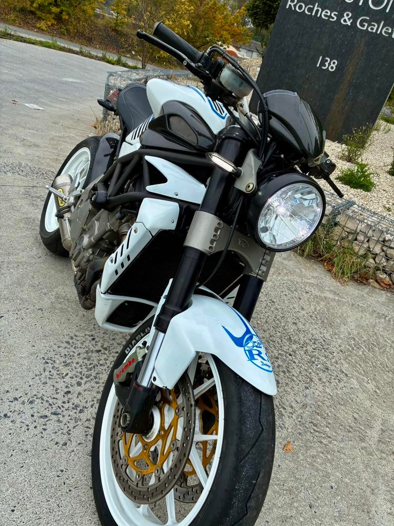 Mv agusta 1000 rr brutal f4, Motos, Motos | MV Agusta, Particulier