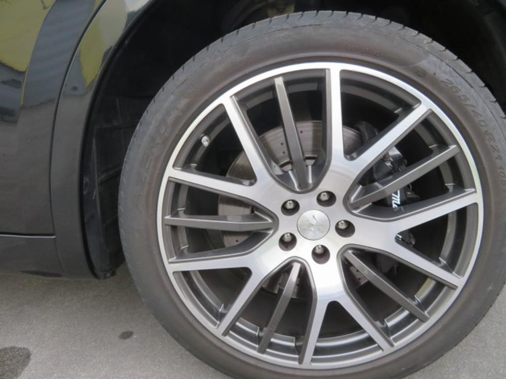 maserati levante 3.0 v6 biturbo s Q4/panoram/ 360 cam/21, Auto's, Automaat, Euro 6, Bedrijf, 5 deurs