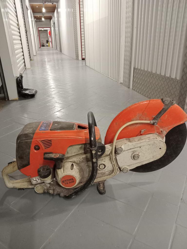 STIHL TS 700 thermische snijder - Nieuwe schijf, Doe-het-zelf en Bouw, Ophalen of Verzenden, Zo goed als nieuw
