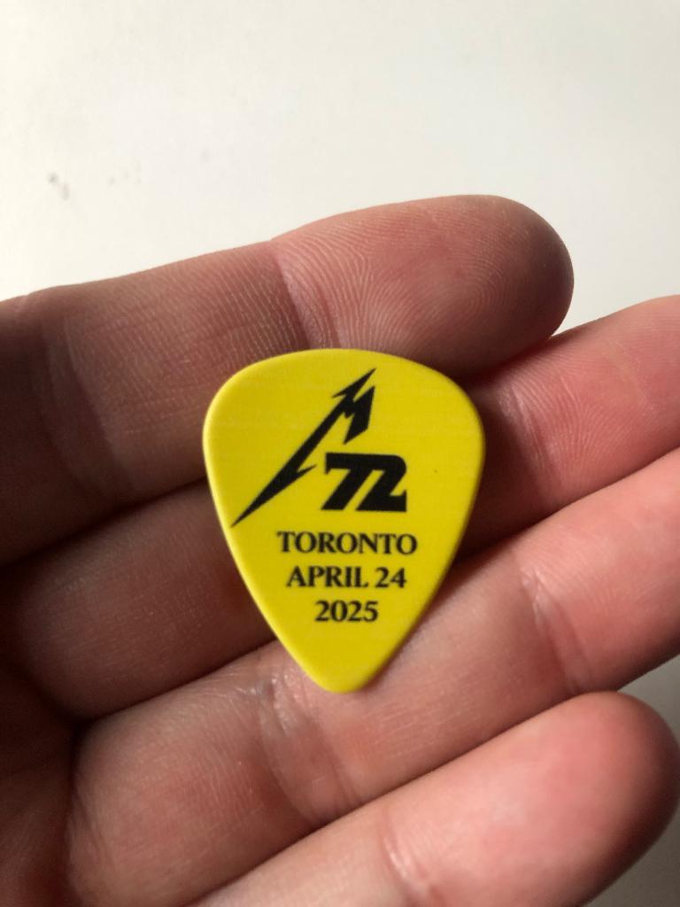 Metallica 2025 official Guitarpick Toronto plectrum, Ophalen of Verzenden, Zo goed als nieuw