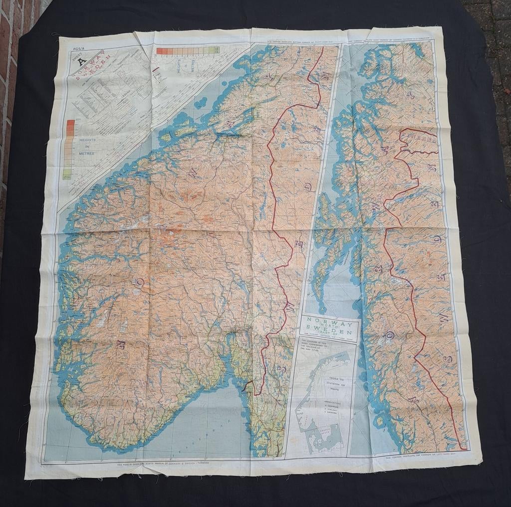 WWII USAAF Airborne Paratrooper Silk Map carte en soie US, Collections, Objets militaires | Seconde Guerre mondiale