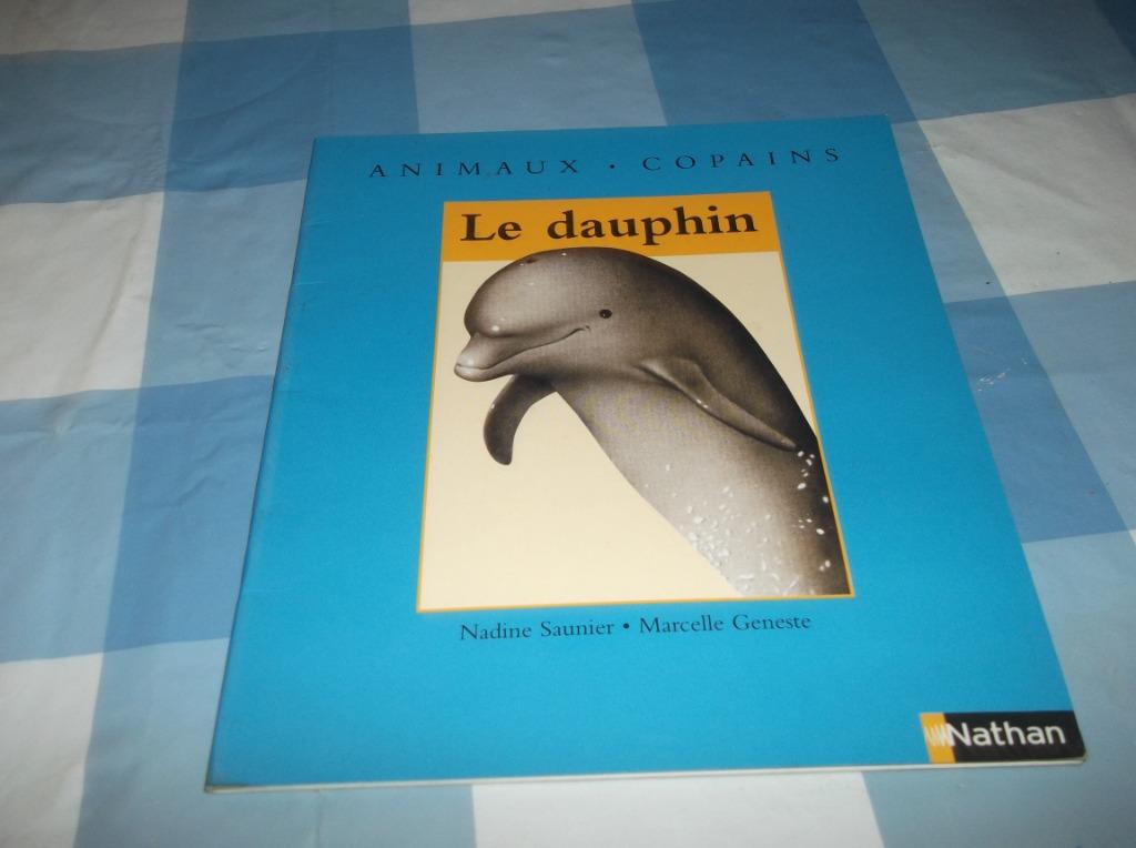 Livre sur les dauphins., Enlèvement ou Envoi, Comme neuf