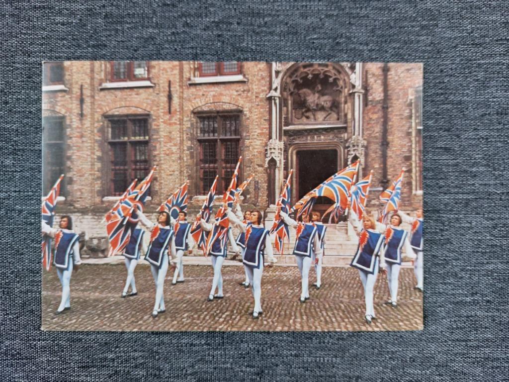 oude postkaart: vlaggengroep Aglaja Brugge, Verzamelen, Postkaarten | België, Verzenden