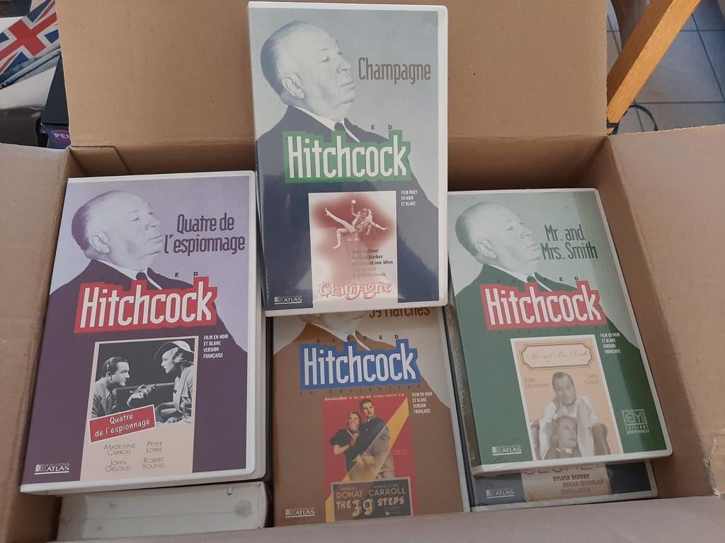 ATLAS-edities 23 films op VHS-band ALFRED HITCHOK, Verzamelen, Ophalen of Verzenden, Zo goed als nieuw