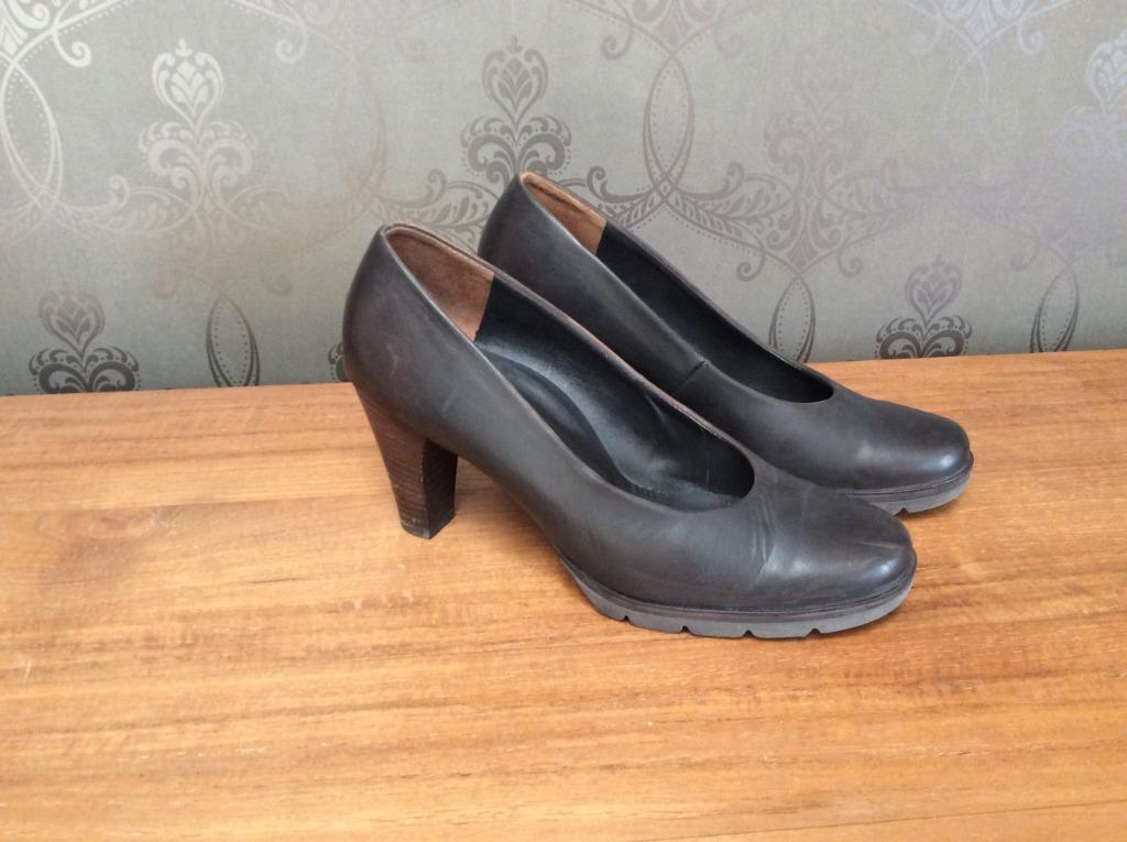 Pumps Paul Green 37, Kleding | Dames, Schoenen, Pumps, Bruin, Ophalen of Verzenden, Zo goed als nieuw