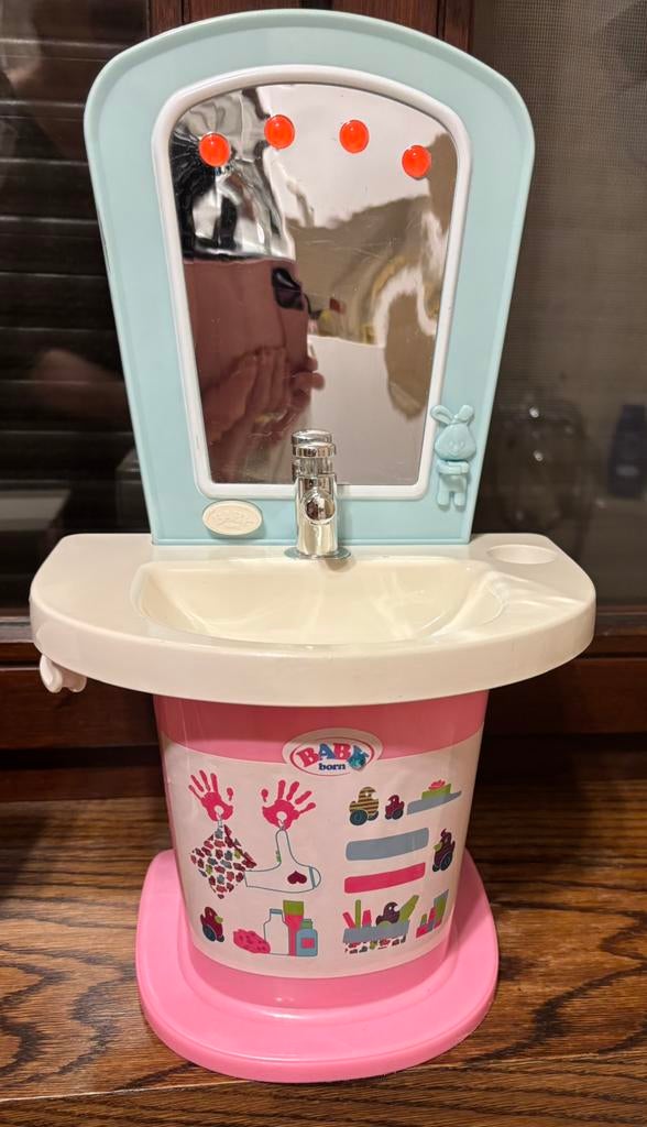 Baby Born wastafel met licht+geluiden+accesoires., Kinderen en Baby's, Ophalen of Verzenden, Zo goed als nieuw, Overige typen