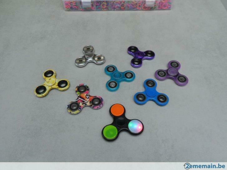 lot de 8 hand spinner en parfait état, Enlèvement ou Envoi, Utilisé