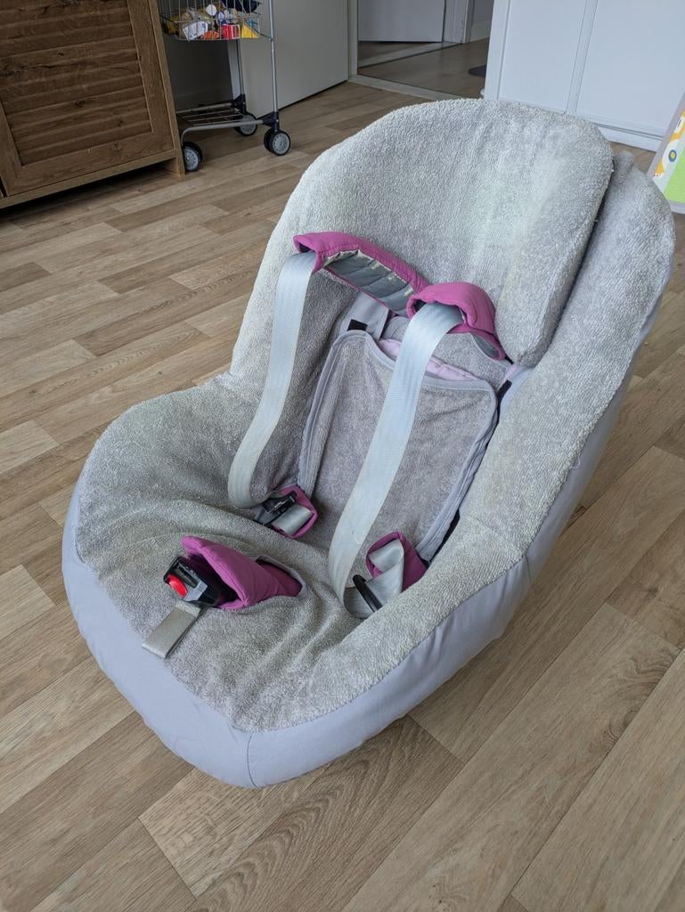 Maxi-Cosi Pearl, Enlèvement