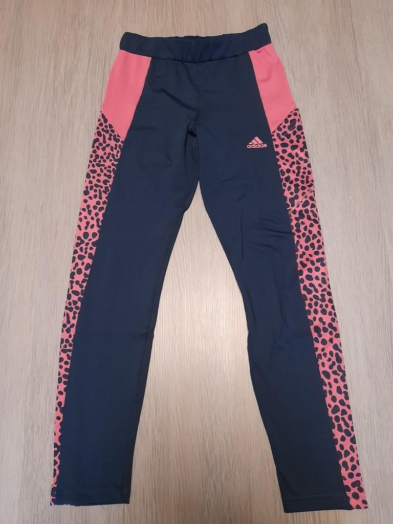 Blauw/roze sportlegging Adidas 152, Kinderen en Baby's, Kinderkleding | Maat 152, Broek, Adidas, Meisje, Ophalen of Verzenden