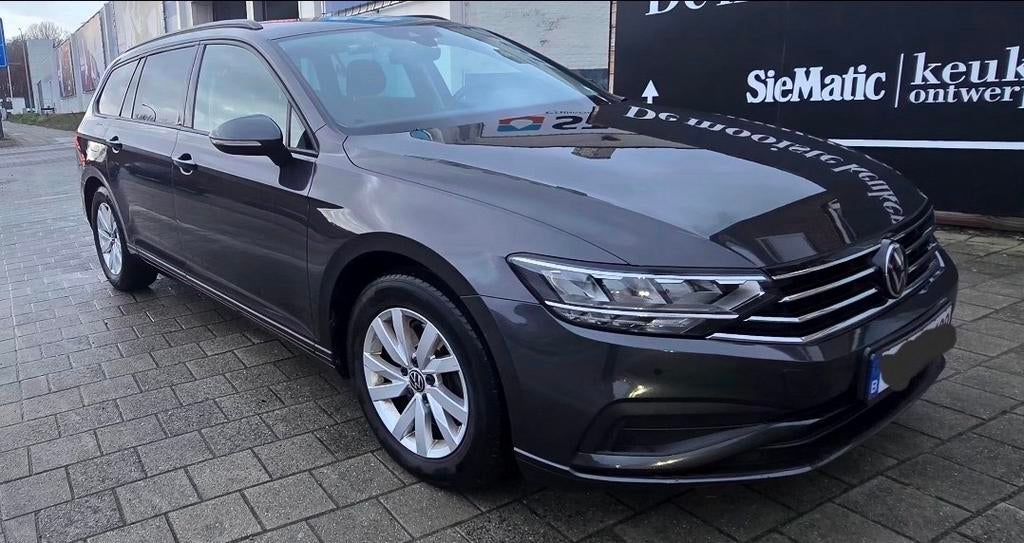 Passat Variant 2.0 TDI SCR DSG LED~AHK~ACC~NAVI~RFKam., Autos : Divers, Voitures accidentées, Argent ou Gris, Enlèvement ou Envoi
