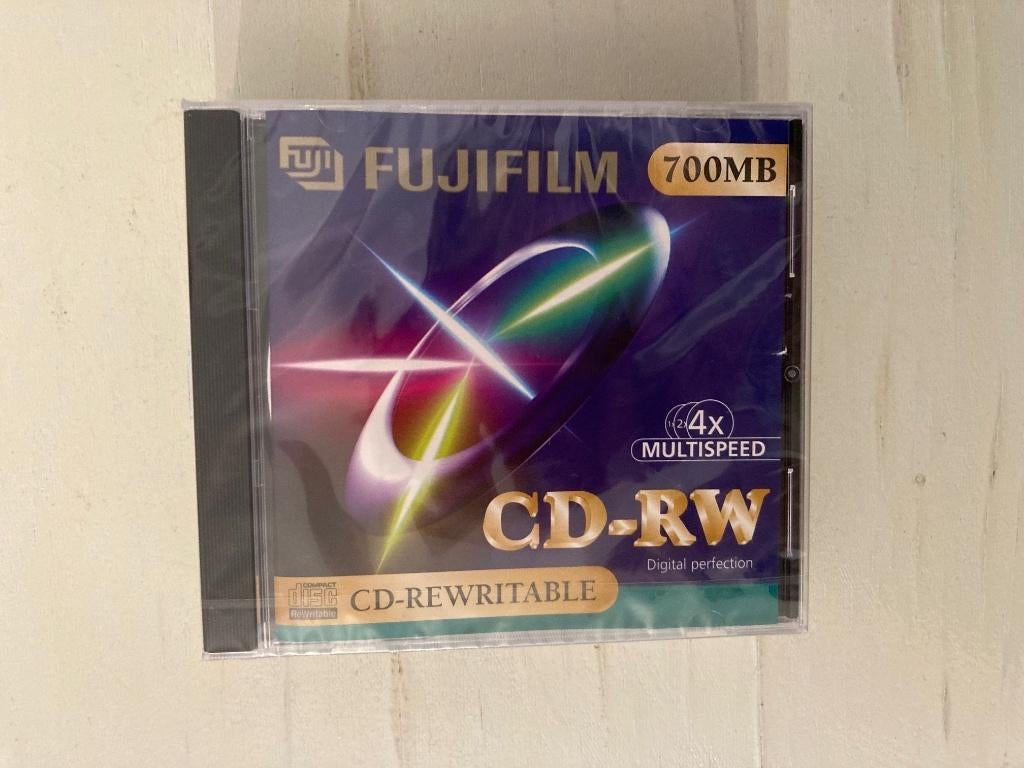 4 CD-RW Fujifilm 700 Mo 4x multivitesse - neuf, Informatique & Logiciels, Neuf, Enlèvement ou Envoi, Réinscriptible, Fujifilm