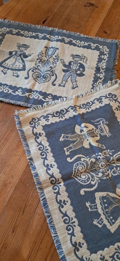 Placemats onderleggers in stof 2 stuks, Maison & Meubles, Cuisine | Linge de cuisine, Enlèvement, Utilisé, Bleu, Set de table
