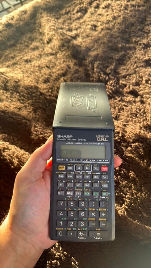 Rekenmachine Sharp scientific calculator EL-556L, Diversen, Ophalen, Zo goed als nieuw