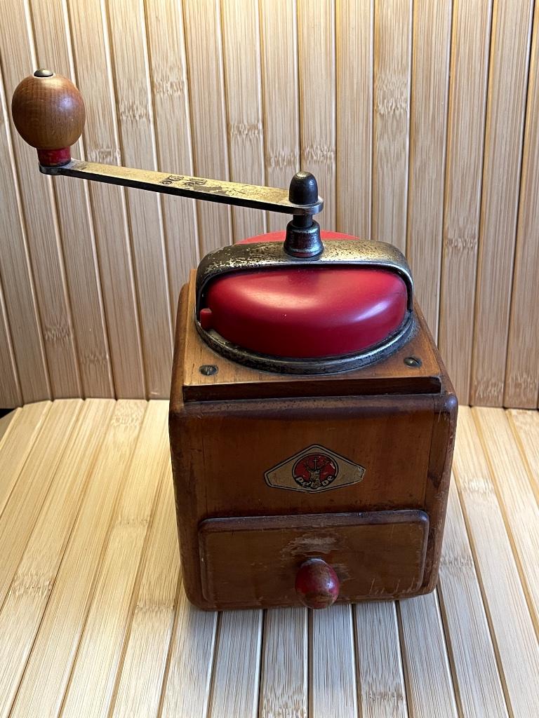 Vintage koffiemolen, Antiek en Kunst, Ophalen
