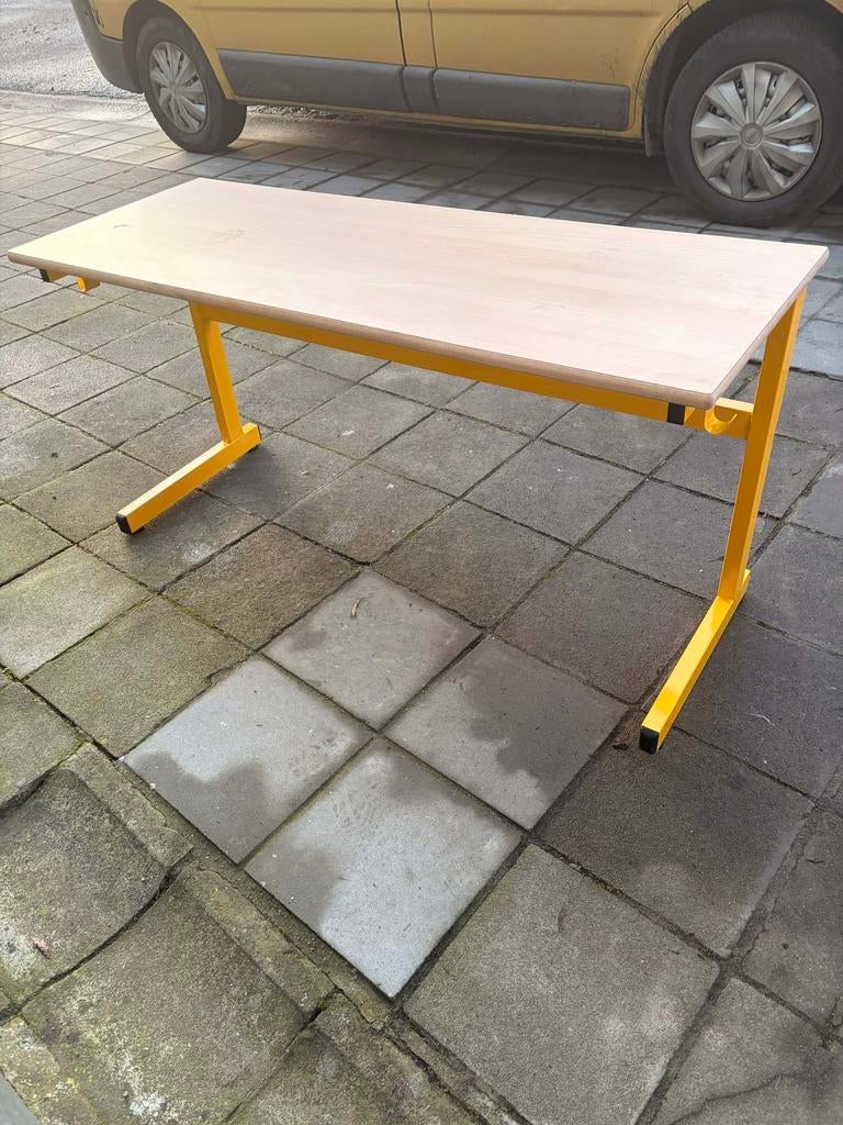 Bancs d’école, Enlèvement ou Envoi