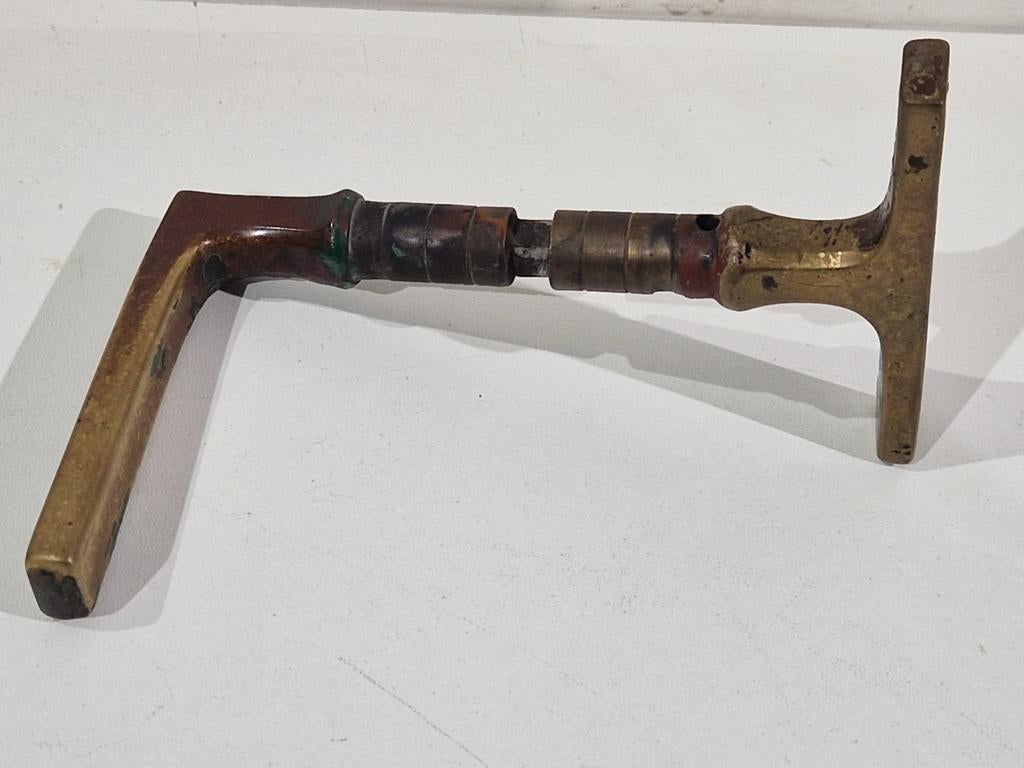 Bronzen deurklink en deurkruk,  met zeer veel patina, Ophalen of Verzenden, Gebruikt, Koper of Messing, Klink of Kruk
