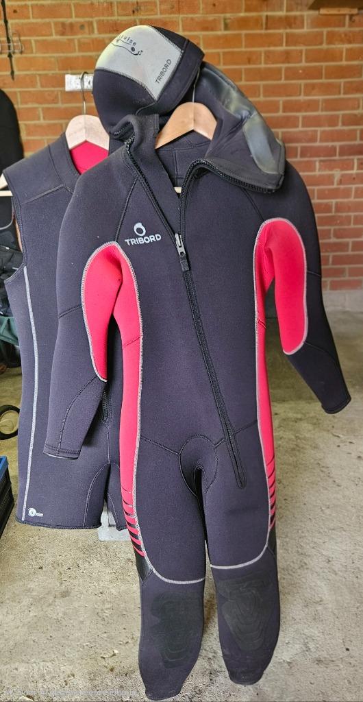 Duikpak Decathlon maat S en shorty, Enlèvement, Comme neuf, Combinaison de plongée