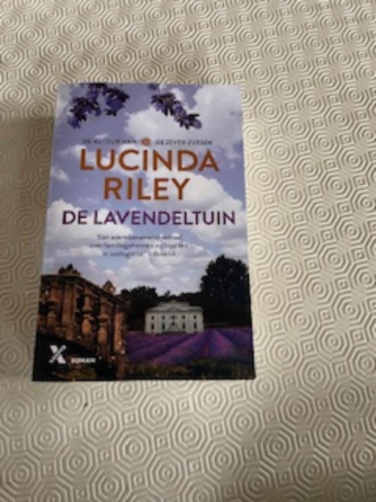 De lavendeltuin, Enlèvement ou Envoi, Lucinda Riley, Belgique, Comme neuf