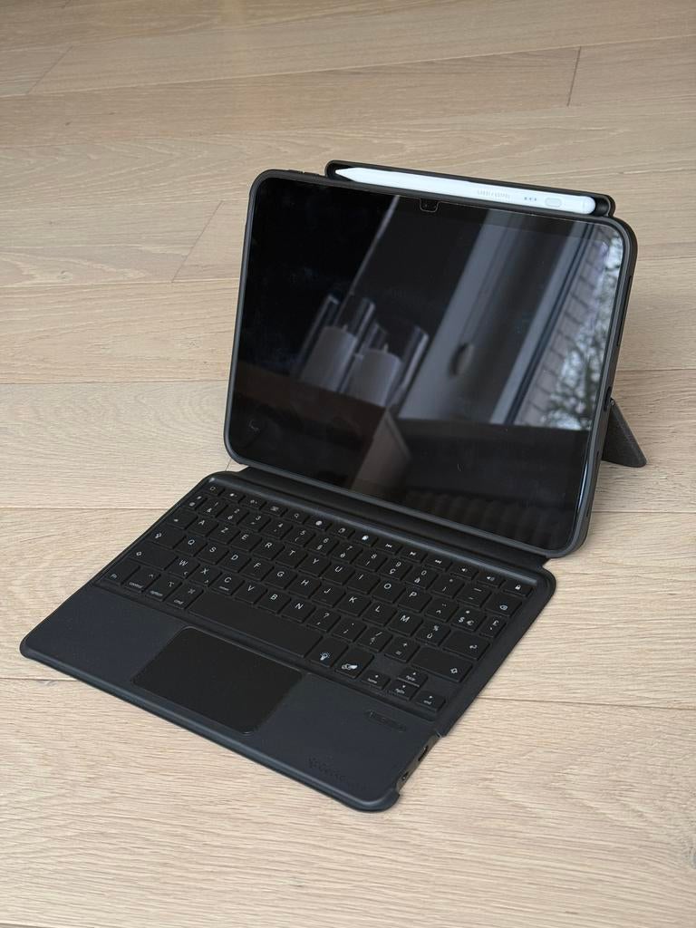 iPad 10 keyboard cover, Ophalen, Zo goed als nieuw
