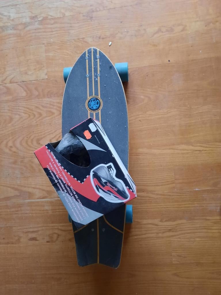 Longboard de Décathlon, Sports & Fitness, Skateboard, Enlèvement, Comme neuf, Longboard