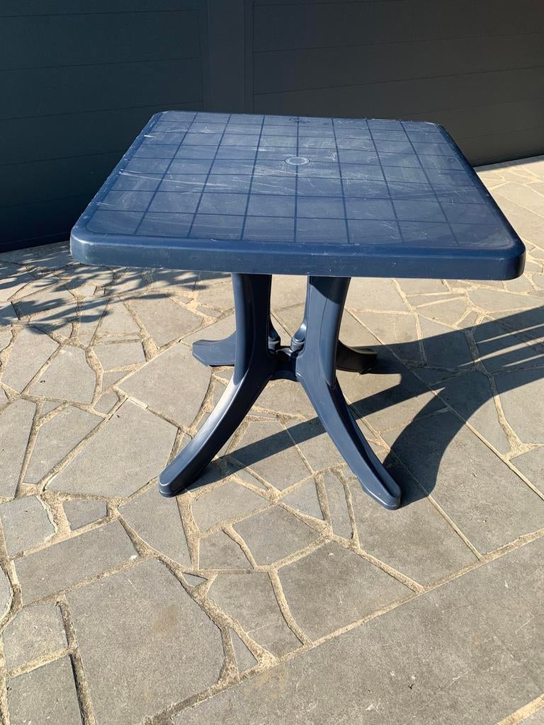 Table de jardin, Jardin & Terrasse, Enlèvement, Utilisé, Carré, Plastique