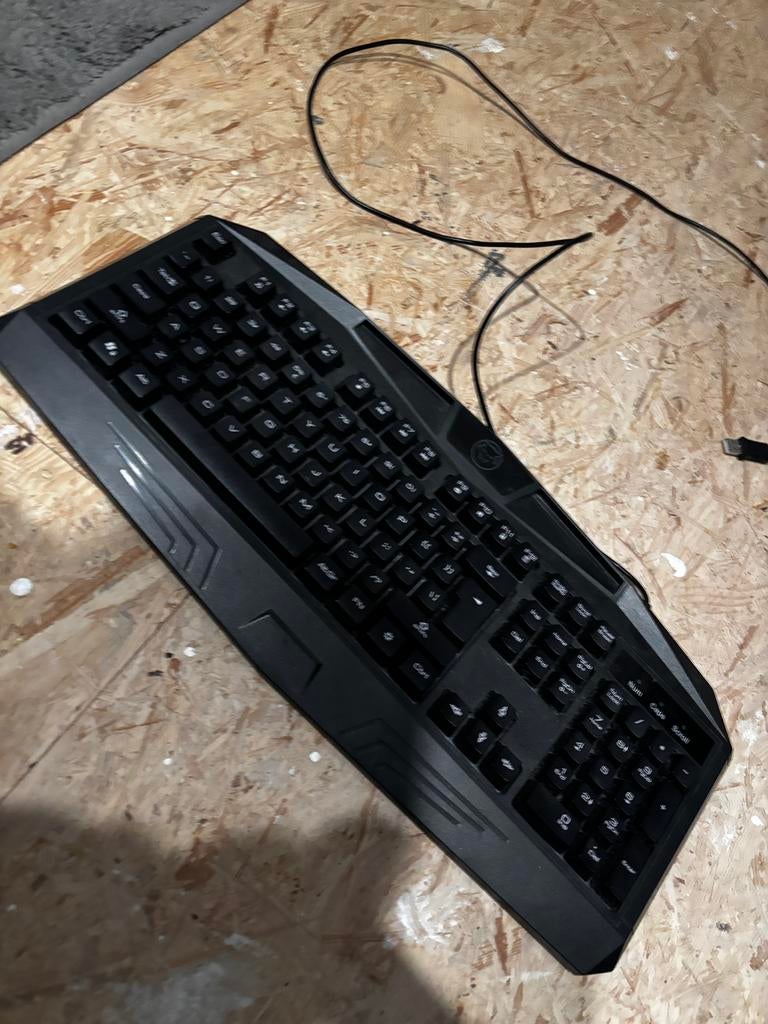 Clavier de jeu, Clavier gamer, Comme neuf, Enlèvement, Qwerty