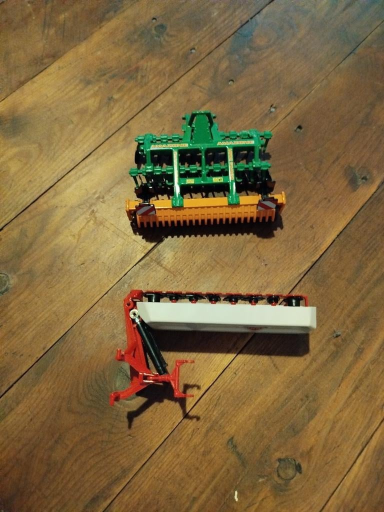 Bruder Cultivator + maaier, Kinderen en Baby's, Speelgoed |Speelgoedvoertuigen, Ophalen