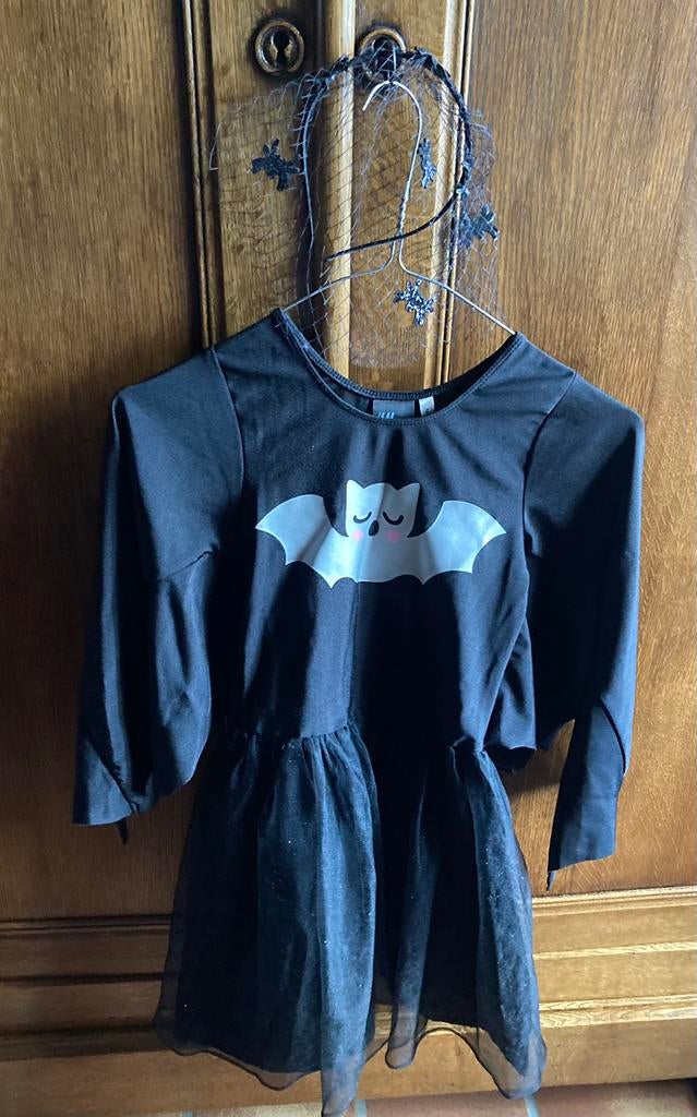 Helloween vleermuis jurk met diadeem.122, Ophalen of Verzenden, Zo goed als nieuw, 122 t/m 128, Meisje