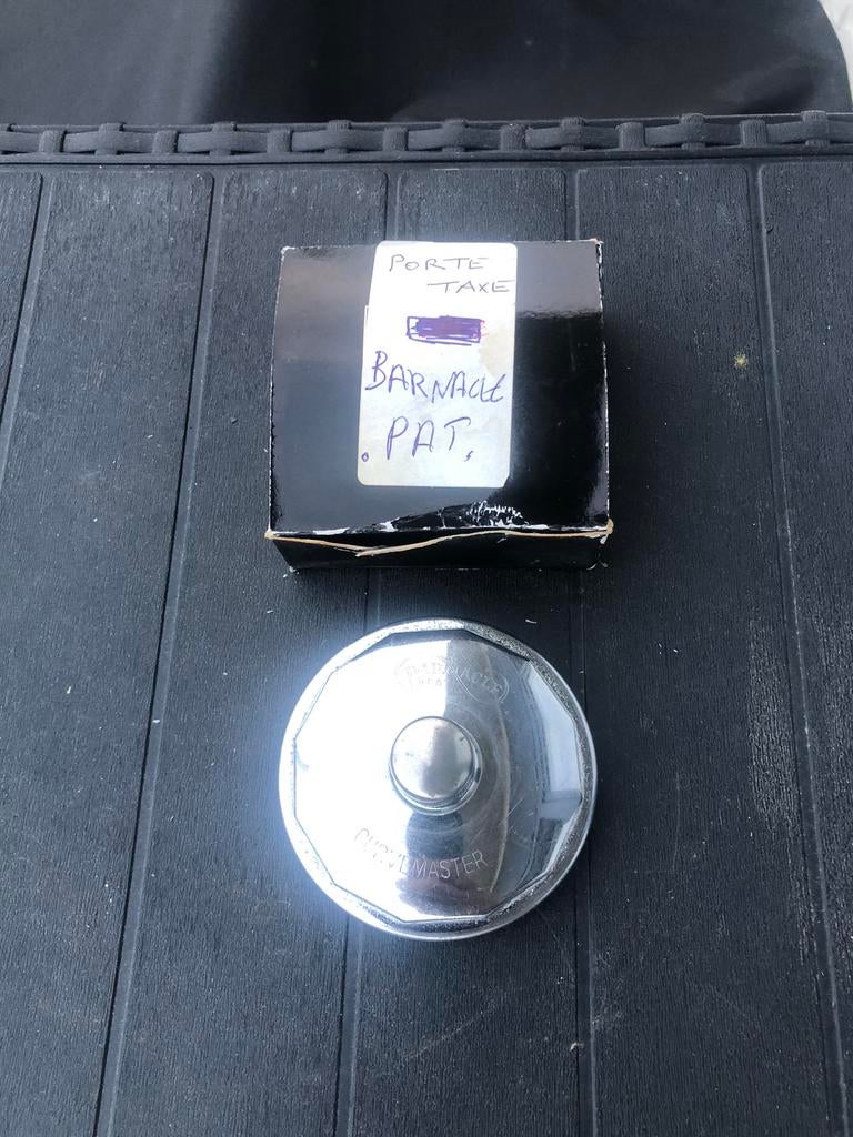 porte taxe vignette barnacle pour ancêtre oldtimer, Enlèvement, Révisé, Pièces Oldtimer ou Ancêtre