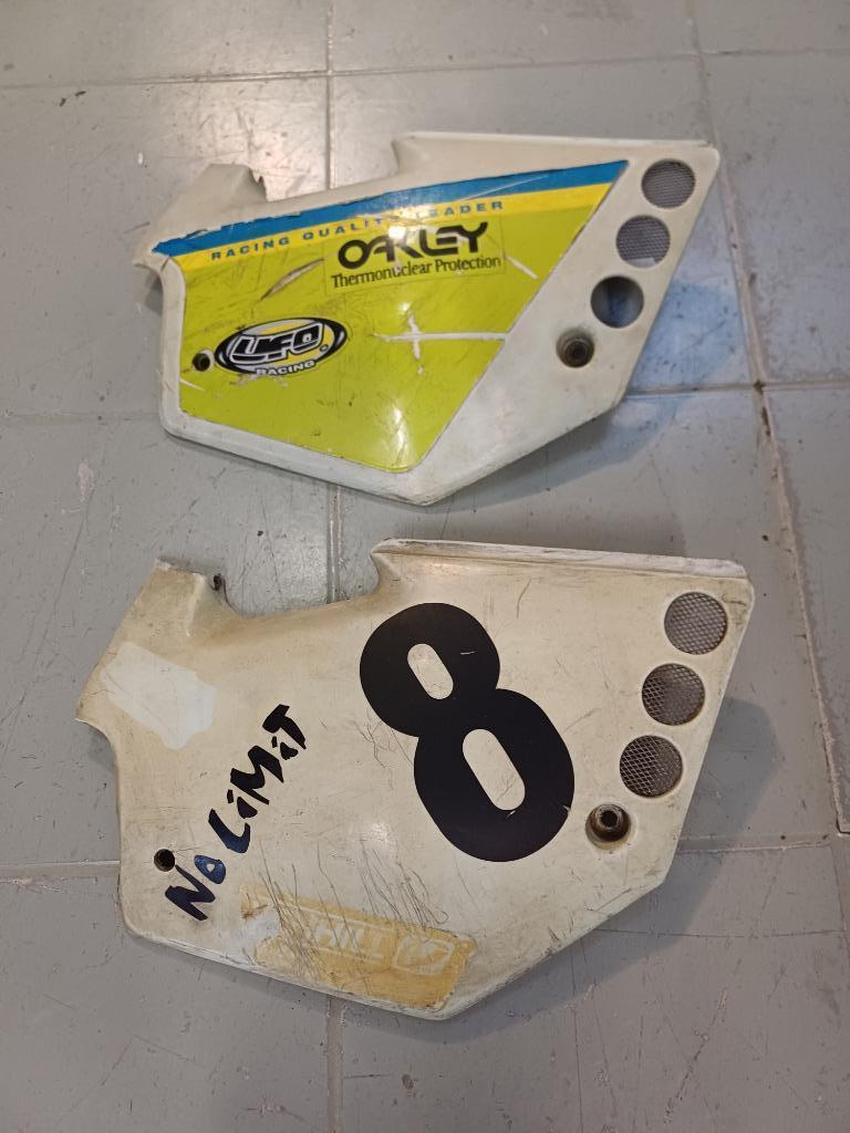 husqvarna 410/610 model '92 zijkap rechts, Enlèvement ou Envoi