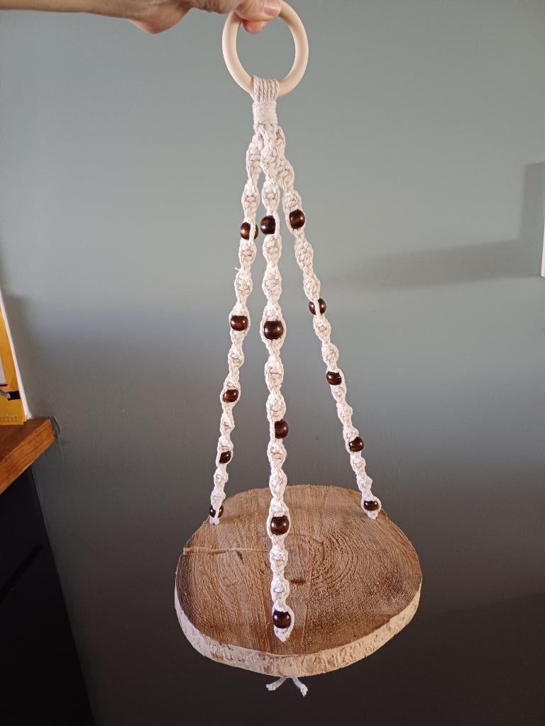 Macramé plantenhanger, Enlèvement