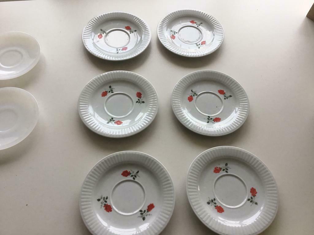 Bavaria servies met roosjes, Ophalen, Bord(en)